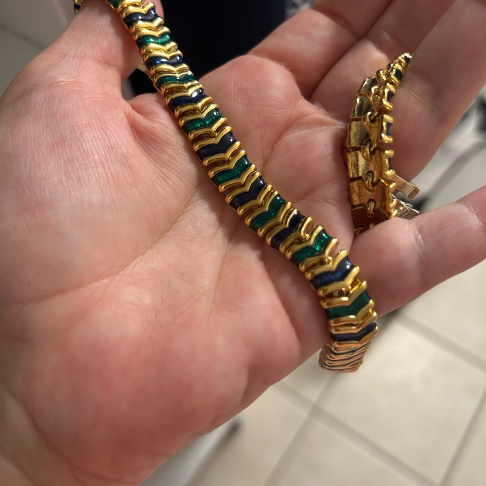 D’ORLAN 2 Clasp! Adjustable Elegant Gold, Emerald Green & Navy Necklace - Picture 9 of 15